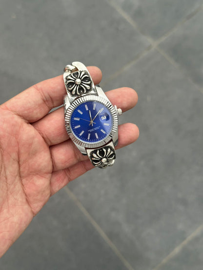 DSY/Original vintage watch with cross-flower strap, Y2K millennium vintage retro quartz timepiece, OEM.