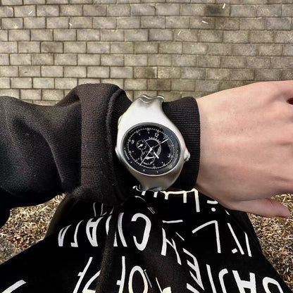 DSY/Original Millennium Futuristic Retro Alien-Shaped Distorted Vintage Watch High-End Niche Trendy Y2K Quartz Wristwatch Customizable Logo