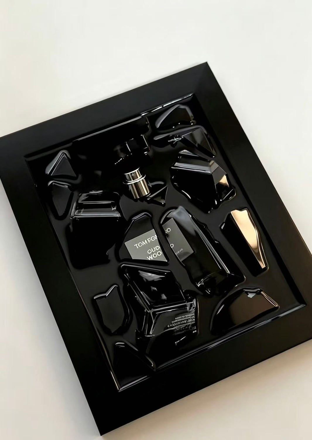 "TOM.FO · OUD · WOO" – Deconstructed Tom Ford Flacon Wall Art | Genuine Upcycled Glass Sculpture